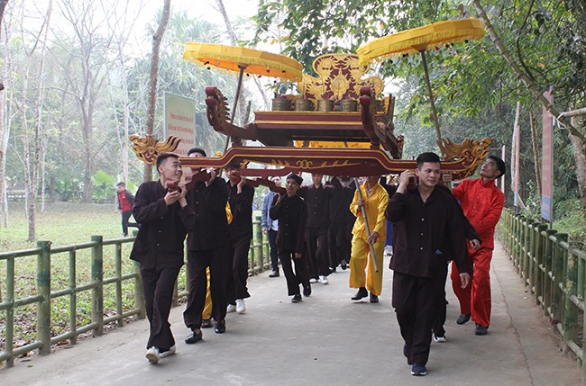 Lễ hội Cầu mùa đình Tân Trào